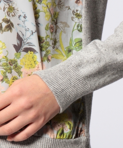 UNITED ARROWS（ユナイテッドアローズ）の「◇UAW ボタニカルプリント コンビ ニット ◆（ニット/セーター・レディース・ライトグレー/ネイビー・フリー）」の8枚目の写真