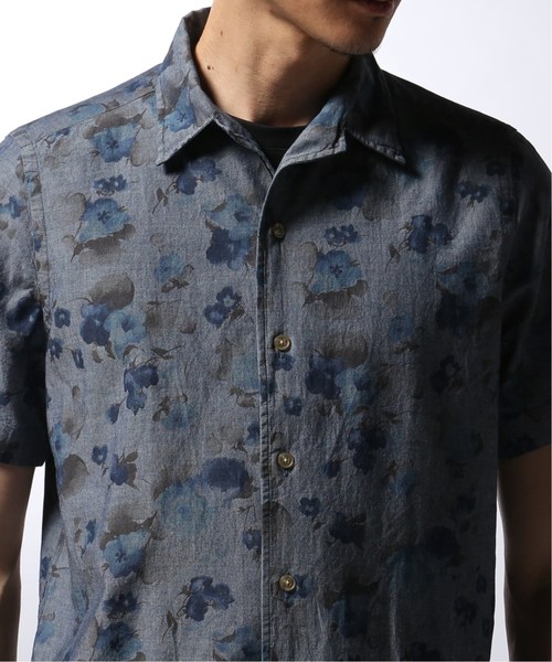 EDIFICE（エディフィス）の「Matteucci / Belesto 別注 ハイビスカスパターン オープンカラー シャツ（シャツ/ブラウス・メンズ・グレー・MEDIUM/SMALL/LARGE）」の6枚目の写真
