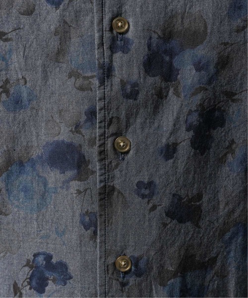 EDIFICE（エディフィス）の「Matteucci / Belesto 別注 ハイビスカスパターン オープンカラー シャツ（シャツ/ブラウス・メンズ・グレー・MEDIUM/SMALL/LARGE）」の3枚目の写真