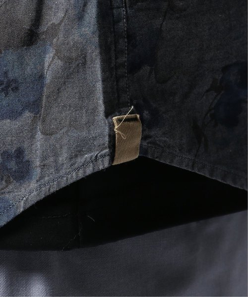 EDIFICE（エディフィス）の「Matteucci / Belesto 別注 ハイビスカスパターン オープンカラー シャツ（シャツ/ブラウス・メンズ・グレー・MEDIUM/SMALL/LARGE）」の13枚目の写真