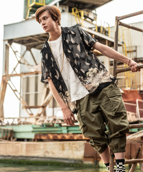 本日限定値下Miltia cropped cargo / ミルティアクロップド glamb（グラム）の「【glamb】Miltia cropped cargo/GB0319/P08