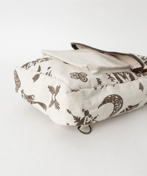 チャイハネ（チャイハネ）の「【チャイハネ】ネイティブ柄ワンショルダーリュック（バックパック/リュック・メンズ・ブルー/ネイビー/オフホワイト・FREE）」の6枚目の写真