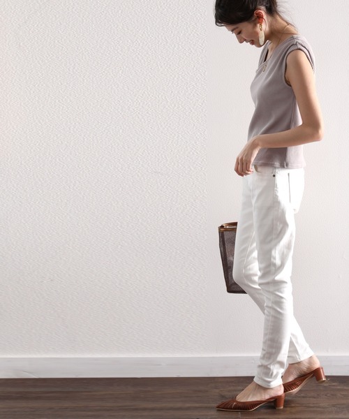 classicalelf(クラシカルエルフ)の「ストレッチ 無地スキニーパンツ(フルレングス)(デニムパンツ・レディース・ブルー/インディゴブルー/ブラック/ホワイト・LARGE/MEDIUM/SMALL/X-LARGE/XX-LARGE)」の7枚目の写真