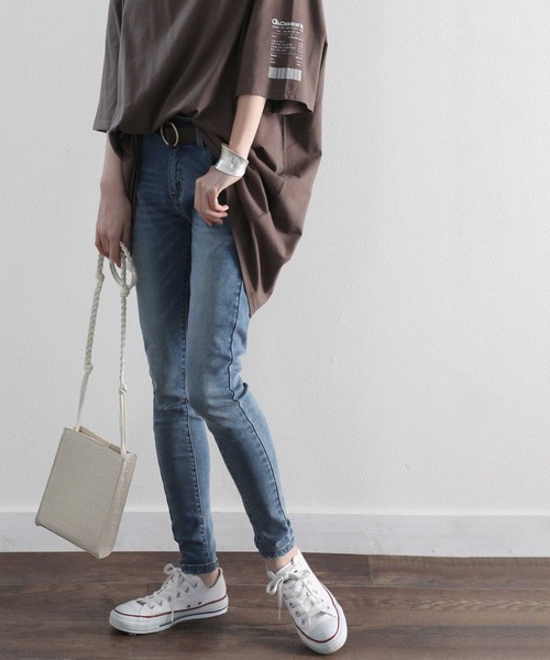 classicalelf(クラシカルエルフ)の「ストレッチ 無地スキニーパンツ(フルレングス)(デニムパンツ・レディース・ブルー/インディゴブルー/ブラック/ホワイト・LARGE/MEDIUM/SMALL/X-LARGE/XX-LARGE)」の10枚目の写真