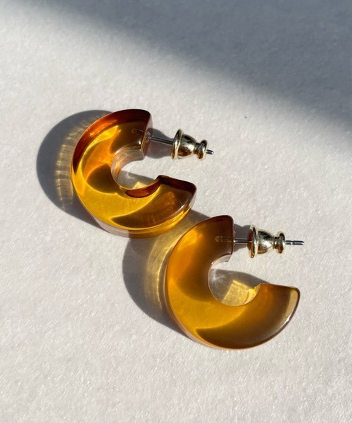 tone（トーン）の「【KuKuLu TOKYO】Solid circleピアス（ピアス（両耳用）・レディース・ベージュ/クリア/レッド系その他/イエロー/ブルー・FREE）」の4枚目の写真