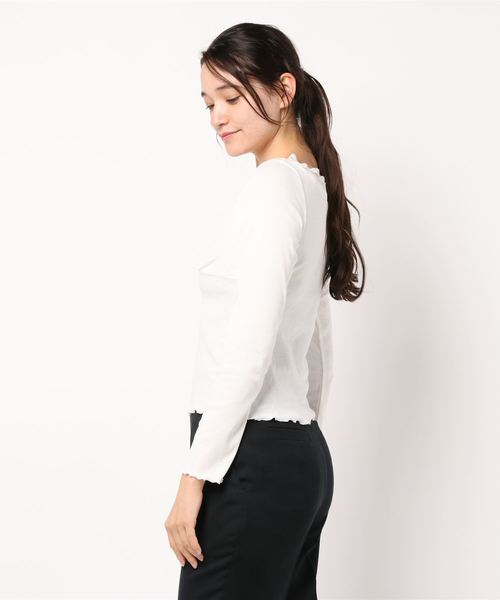 one after another NICE CLAUP(ワンアフターアナザーナイスクラップ)の「レース付き長袖インナー(Tシャツ/カットソー・レディース・ブラック/オフホワイト/ピンク/モカ・FREE)」の5枚目の写真