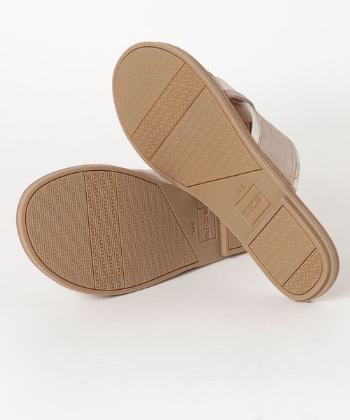 TOMS（トムス）の「TOMS/トムス VAL/バル（サンダル・レディース・ベージュ・23cm/24.5cm/25cm）」の2枚目の写真