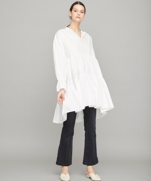 STUDIOUS（ステュディオス）の「【STUDIOUS】ギャザーフレア チュニック ミニ ワンピース（ワンピース・レディース・ホワイト/ブラック/ベージュ・FREE）」の6枚目の写真