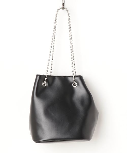 WEGO（ウィゴー）の「WEGO/ボールチェーン巾着ショルダーバッグ（ショルダーバッグ・レディース・その他2/ブラック/その他1・FREE）」の7枚目の写真