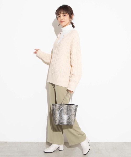 WEGO（ウィゴー）の「WEGO/ボールチェーン巾着ショルダーバッグ（ショルダーバッグ・レディース・その他2/ブラック/その他1・FREE）」の11枚目の写真