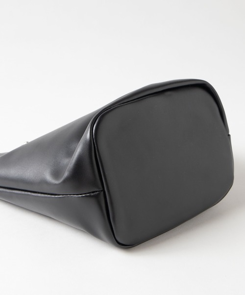 WEGO（ウィゴー）の「WEGO/ボールチェーン巾着ショルダーバッグ（ショルダーバッグ・レディース・その他2/ブラック/その他1・FREE）」の10枚目の写真