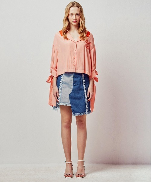 eyeye（アイアイ）の「『eyeye』ASYMMETRIC HEM 2-TONE A-LINE MINI