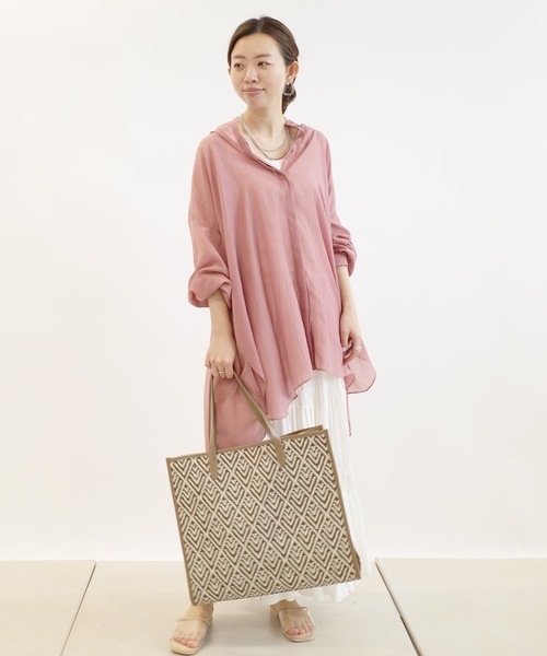 DouDou(ドゥドゥ)の「シアーBIGチュニック2(シャツ/ブラウス・レディース・ブラウン/オフホワイト/ピンク・FREE)」の7枚目の写真