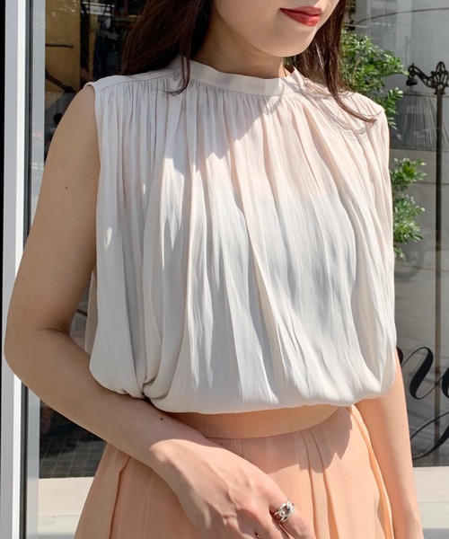 雑誌掲載　Loungedress ラウンジドレス　フレンチギャザーブラウス　黒 雑誌掲載 Loungedress ラウンジドレス フレンチギャザーブラウス 黒
