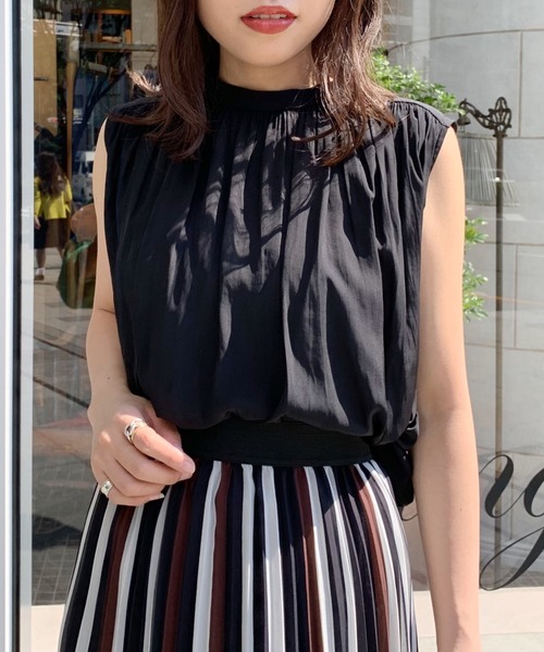 Loungedress フレンチ ブラウス LOUNGEDRESS（ラウンジドレス）の「フレンチギャザーブラウス