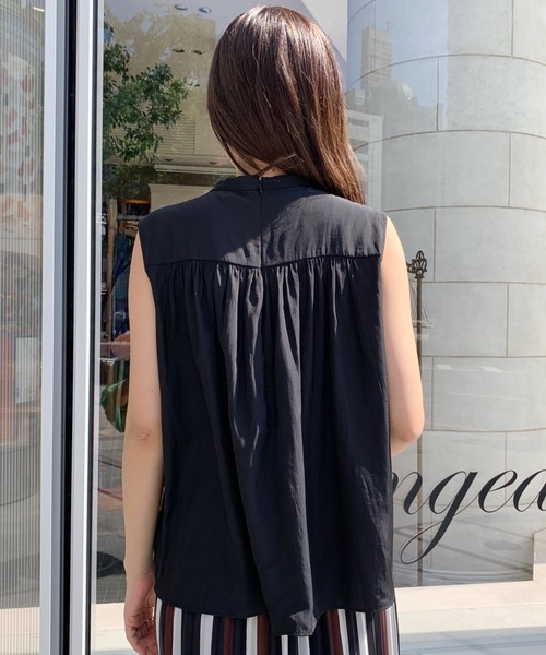 Loungedress フレンチ ブラウス LOUNGEDRESS（ラウンジドレス）の「フレンチギャザーブラウス