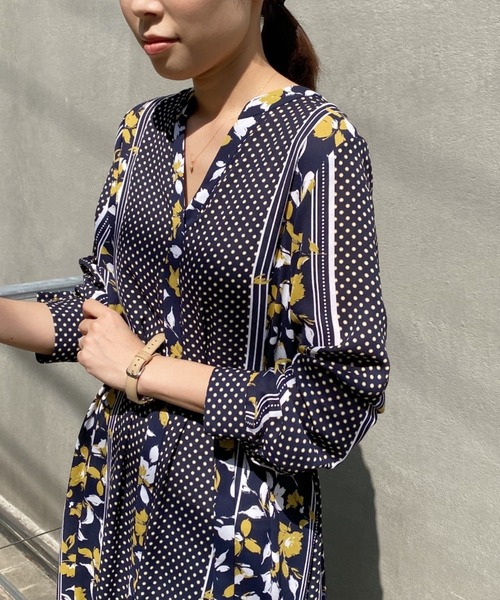 LOUNGEDRESS(ラウンジドレス)の「ドットフラワーワンピース(ワンピース・レディース・ブラック/ネイビー・FREE)」の2枚目の写真