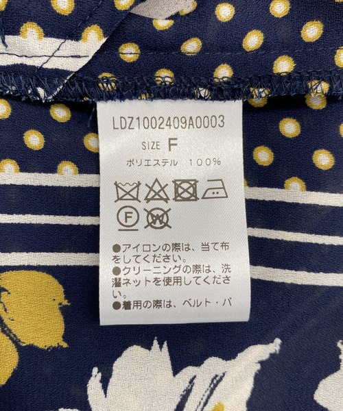 LOUNGEDRESS(ラウンジドレス)の「ドットフラワーワンピース(ワンピース・レディース・ブラック/ネイビー・FREE)」の12枚目の写真