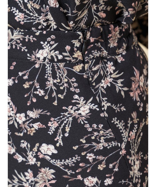 ROYAL PARTY（ロイヤルパーティー）の「フラワープリントエスカルゴスカート（スカート・レディース・ブラック/ブラウン/オフホワイト・FREE）」の7枚目の写真