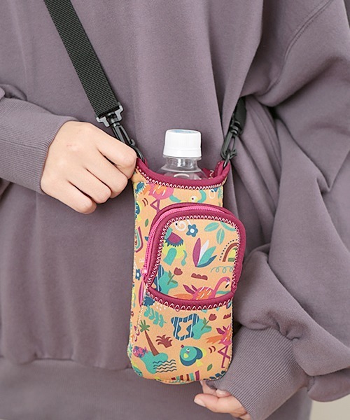 チチカカ（チチカカ）の「ルチャ＆アニマルボトルケース（水筒