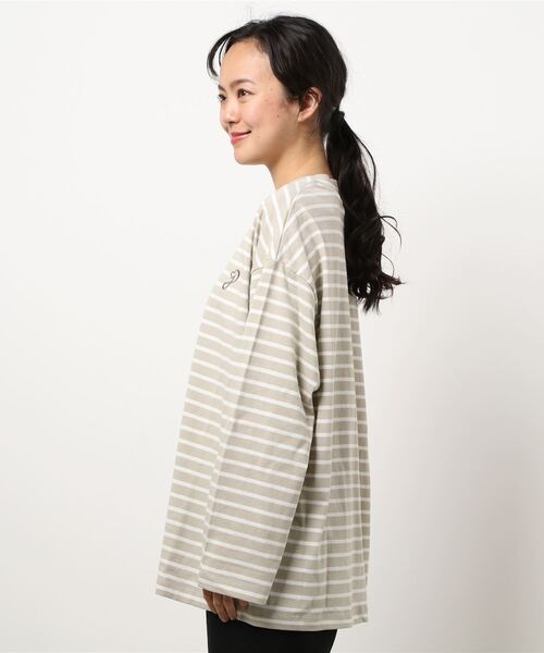JUMELLE(ジュメロ)の「ボーダーロゴカットソー(Tシャツ/カットソー・レディース・ベージュ/ピンク・FREE)」の5枚目の写真