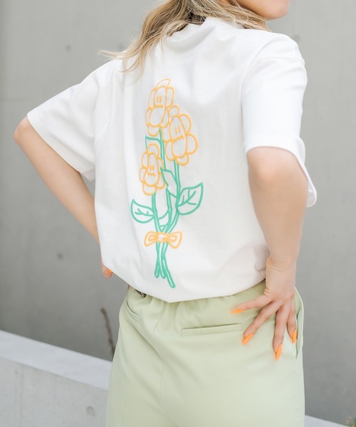 RASVOA（ラスボア）の「フラワー？Ｔシャツ（Tシャツ/カットソー・レディース・ブラック/オフホワイト・FREE）」の18枚目の写真
