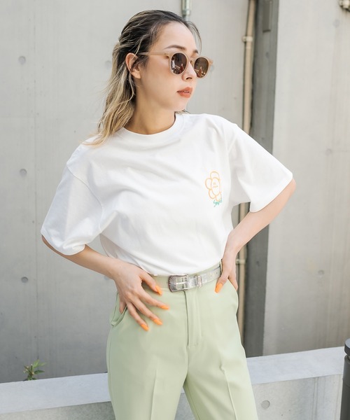 RASVOA（ラスボア）の「フラワー？Ｔシャツ（Tシャツ/カットソー・レディース・ブラック/オフホワイト・FREE）」の13枚目の写真