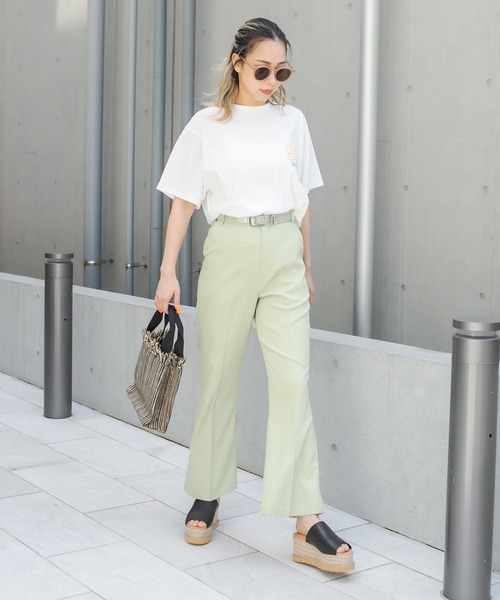 RASVOA（ラスボア）の「フラワー？Ｔシャツ（Tシャツ/カットソー・レディース・ブラック/オフホワイト・FREE）」の16枚目の写真