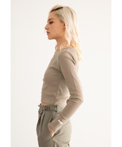 ALEXIA STAM（アリシアスタン）の「【Jelly 6月号掲載】Long Sleeve Rib Cropped Top/ロングスリーブリブクロップドトップ（Tシャツ/カットソー・レディース・ブラック/オフホワイト/グレイッシュベージュ・FREE）」の5枚目の写真