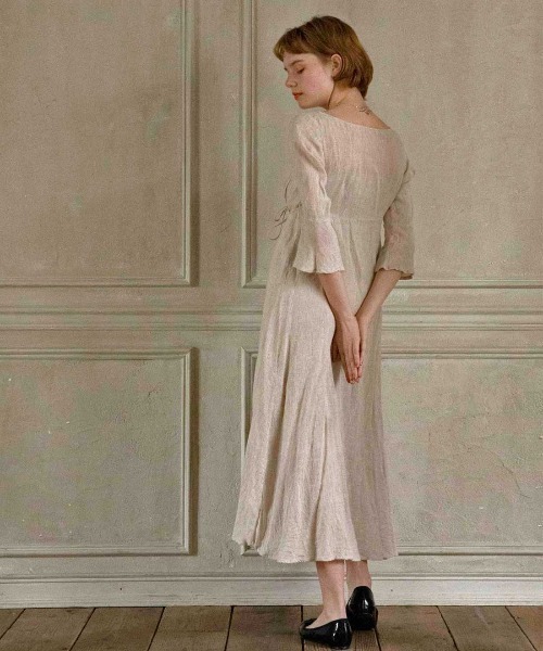 mangata（モンガータ）の「Linen gown onepiece（ワンピース・レディース・ベージュ・FREE）」の2枚目の写真