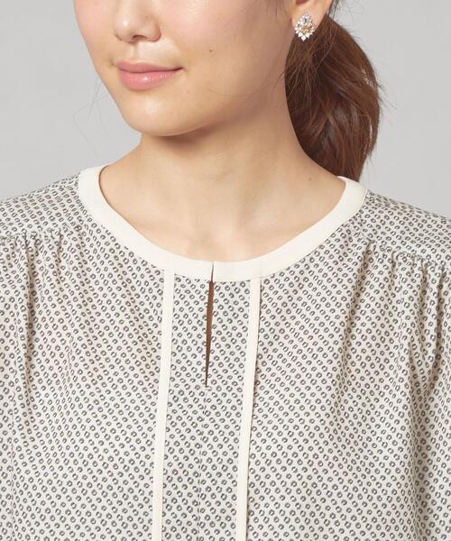 closet story（クローゼットストーリー）の「＜closet story＞キカハイショク フレンチスリーブ ブラウス（シャツ/ブラウス・レディース・ネイビー/ナチュラル・FREE）」の3枚目の写真