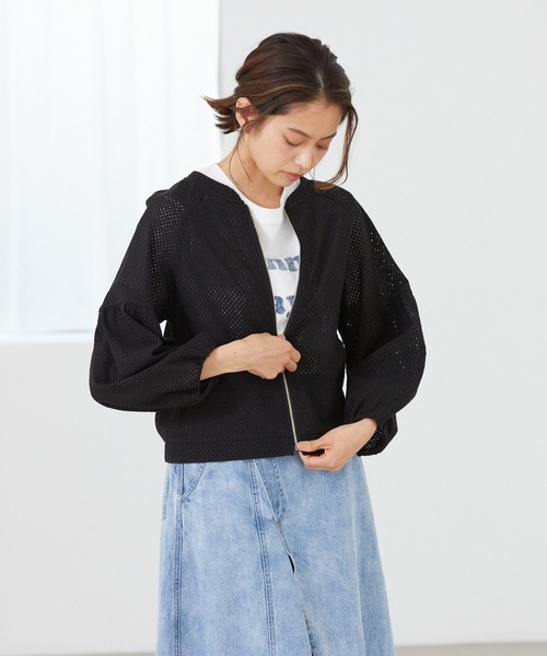 Rewde（ルゥデ）の「コットンレースノーカラーブルゾン（1R16-04061）（その他アウター・レディース・ホワイト/ブラック・M/L）」の3枚目の写真