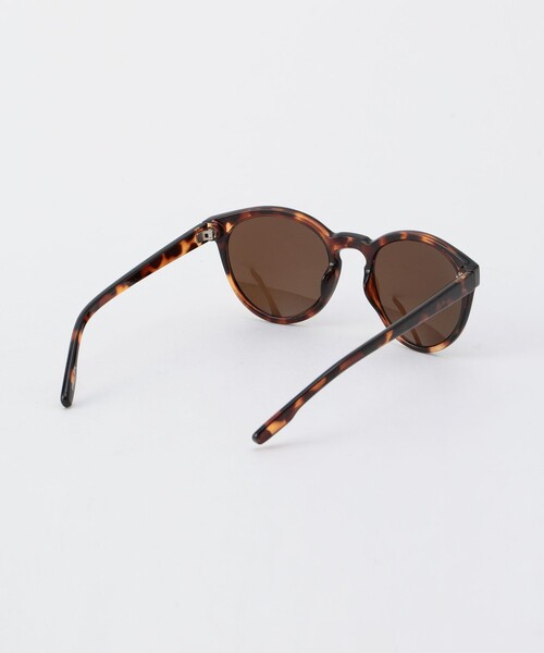 NOLLEY’S（ノーリーズ）の「ラウンドボストンサングラス（サングラス・レディース・ブラウン系その他3・FREE）」の4枚目の写真