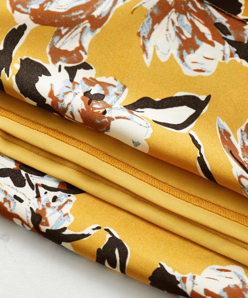 osharewalker(オシャレウォーカー)の「【廃盤】『ビッグフラワーワイドパンツ』(その他パンツ・レディース・ブラック/イエロー・FREE)」の11枚目の写真