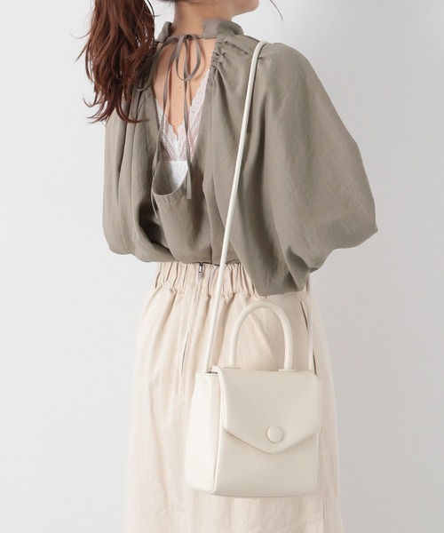 Heather（ヘザー）の「スタンドカラープルオーバー（5分袖）　952097（シャツ/ブラウス・レディース・ベージュ/ブラック/ホワイト・FREE）」の15枚目の写真