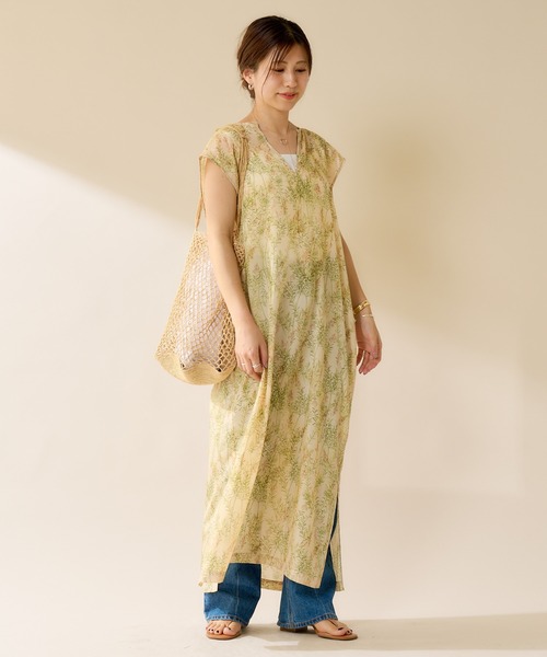 SHENERY（シーナリー）の「ボタニカルプリントドレス（ワンピース・レディース・ピンク/ベージュ・FREE）」の6枚目の写真