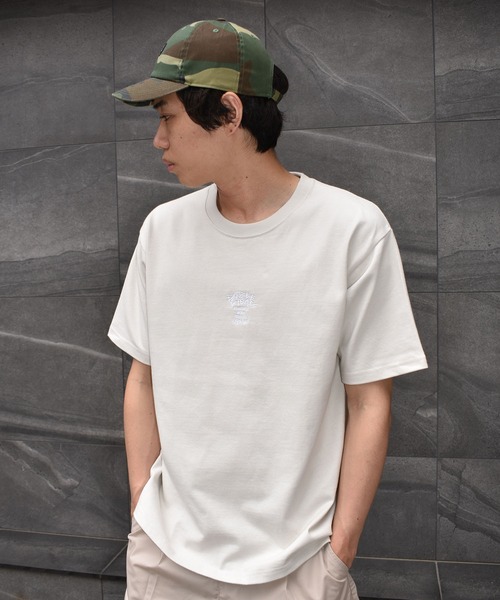 DOUBLE STEAL（ダブルスティール）の「WORLD HEAVY WEIGHT 半袖Tシャツ（Tシャツ/カットソー・メンズ・グレー/グリーン・MEDIUM/LARGE/X-LARGE）」の7枚目の写真