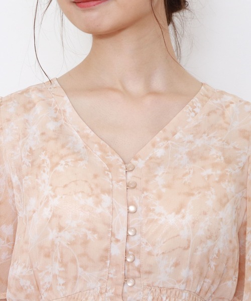 archives（アルシーヴ）の「花柄ティアードワンピース（ワンピース・レディース・オレンジ/グリーン/シルバーグレー・MEDIUM）」の5枚目の写真