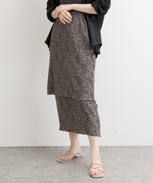 natural couture(ナチュラルクチュール)の「【WEB限定】クリンクル加工ティアードナロースカート(スカート・レディース・グレー/オフホワイト/サックスブルー・FREE)」の19枚目の写真