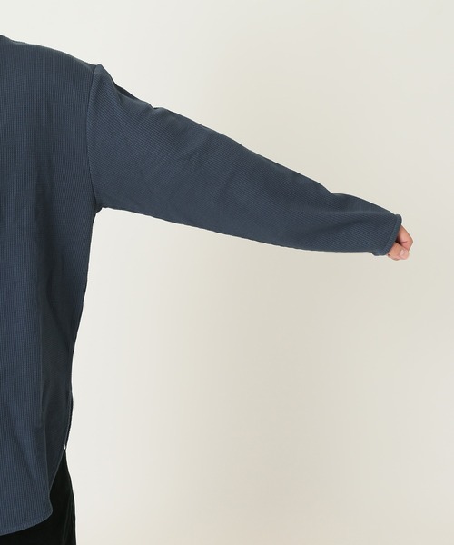 JOURNAL STANDARD relume(ジャーナルスタンダード レリューム)の「レイヤードワッフルロングスリーブTシャツ(Tシャツ/カットソー・メンズ・ホワイト/ブラック/ネイビー/グレー/グレー系その他・S/M/L)」の21枚目の写真