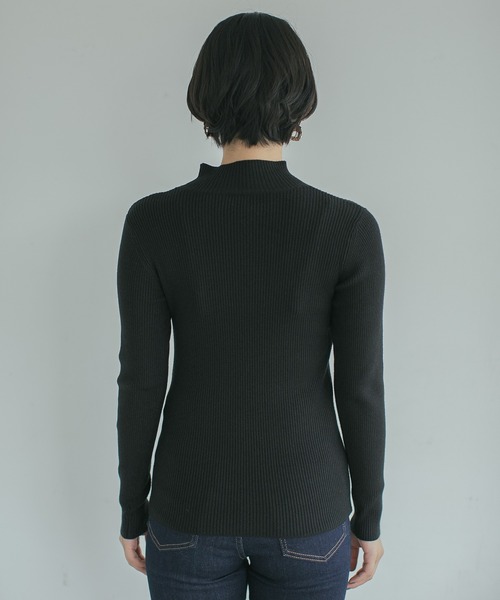 PAGEBOY（ページボーイ）の「リブタートルニット（ニット/セーター・レディース・ブラック/オフホワイト/ブラウン系その他/グリーン系その他/アクア/オレンジ・FREE）」の18枚目の写真