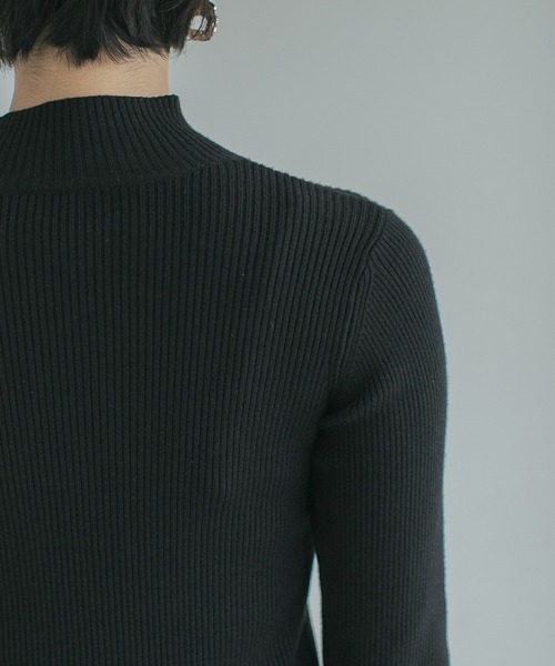 PAGEBOY（ページボーイ）の「リブタートルニット（ニット/セーター・レディース・ブラック/オフホワイト/ブラウン系その他/グリーン系その他/アクア/オレンジ・FREE）」の12枚目の写真