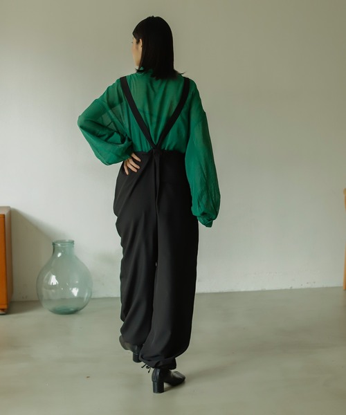 Birthday room（バースデイルーム）の「2wayでスタイリング幅をアップ。アーミーサロペットパンツ（サロペット/オーバーオール・レディース・ブラック/カーキ/オレンジ・FREE）」の8枚目の写真