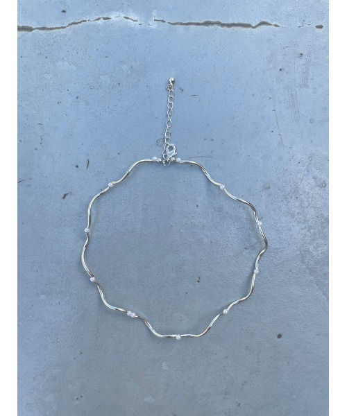 FIG&VIPER（フィグアンドバイパー）の「ウェーブパール付きチョーカー（チョーカー・レディース・ゴールド/シルバー・FREE）」の7枚目の写真