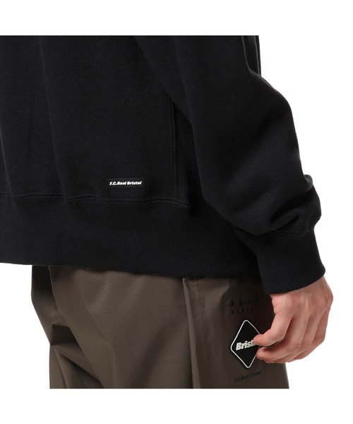 F.C.Real Bristol（エフシーレアルブリストル）の「SMALL LOGO CREWNECK SWEAT（スウェット・メンズ・ホワイト/ブラック/ネイビー/グレー/レッド/カーキ・SMALL/MEDIUM/LARGE/X-LARGE）」の12枚目の写真