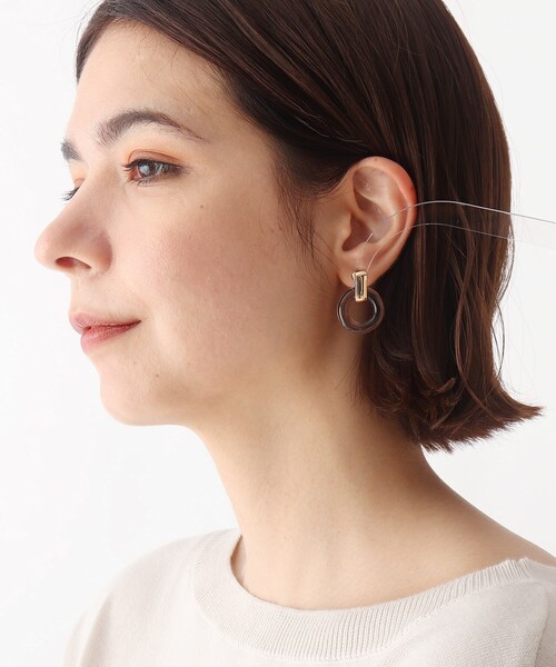 OPAQUE.CLIP（オペークドットクリップ）の「◆カラーリングピアス（ピアス（両耳用）・レディース・グレー/グリーン・00）」の3枚目の写真