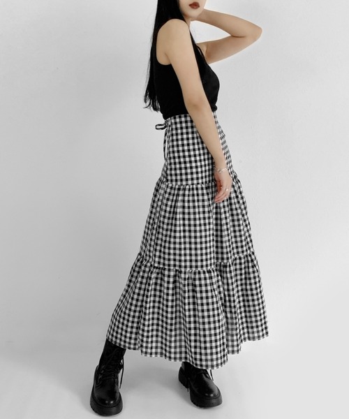 LVEU.（ラブユ.）の「Back ribbon gingham check skirt / バックリボンギンガムチェックスカート（スカート・レディース・ブラック・FREE）」の3枚目の写真