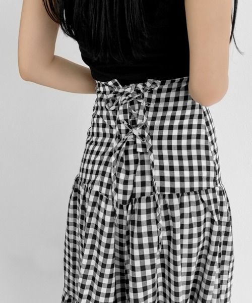 LVEU.（ラブユ.）の「Back ribbon gingham check skirt / バックリボンギンガムチェックスカート（スカート・レディース・ブラック・FREE）」の9枚目の写真