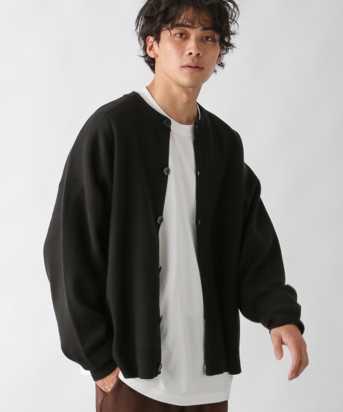 LOWRYS FARM（ローリーズファーム）の「クルーネックボリュームカーデ　229026（カーディガン/ボレロ・メンズ・ブラック/グレー/グリーン・MEDIUM/LARGE）」の9枚目の写真