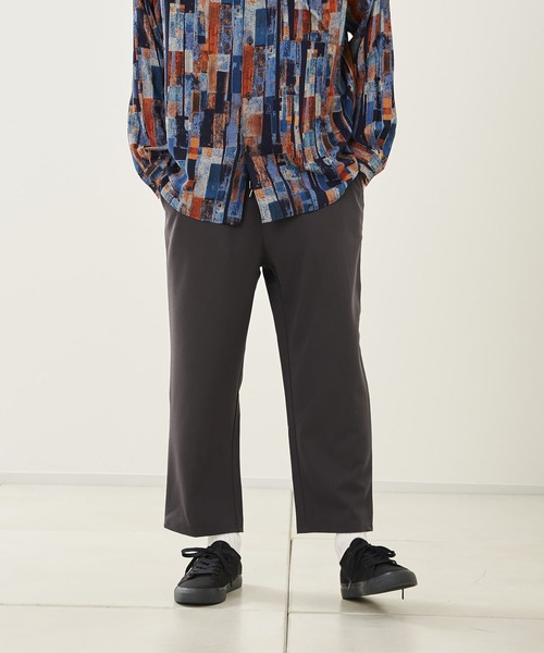 CPCM(シーピーシーエム)の「TRイージーワイドパンツ2(その他パンツ・メンズ・チャコールグレー/ライトグレー/ブラック/ベージュ/ブラウン/アイボリー/グレイッシュベージュ・FREE)」の1枚目の写真